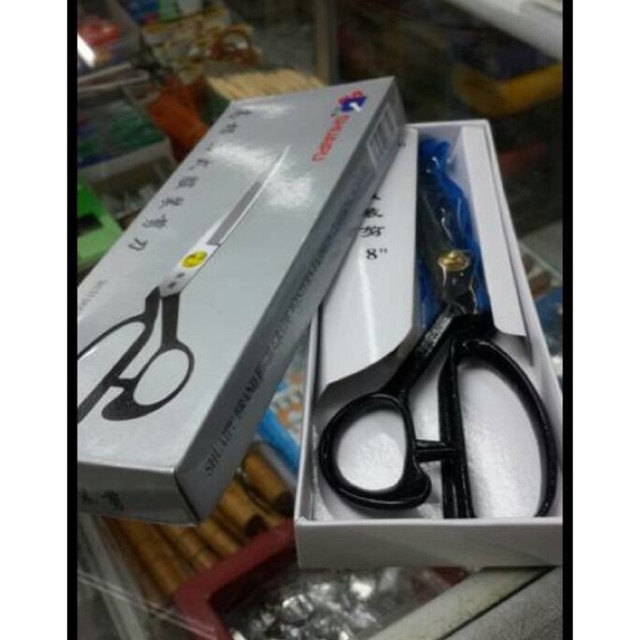 

Gunting tailor shuaipu no. 8 inch