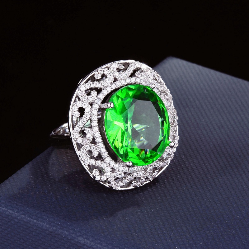 Cincin Bentuk Bulat Unik Bahan Cubic Zirconia Warna Hijau Untuk Wanita