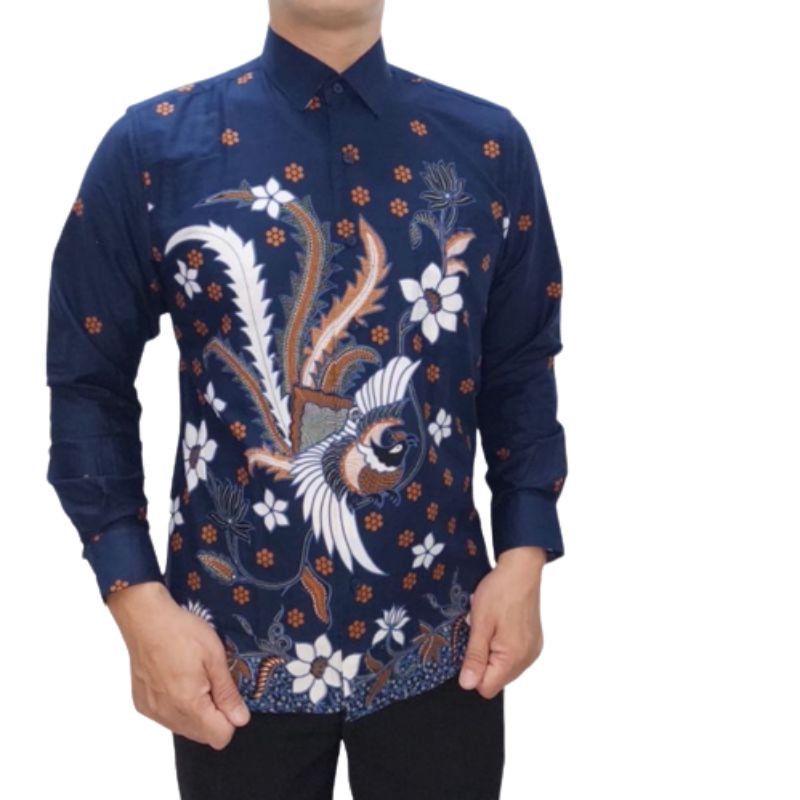 VIO ROLDAN Kemeja Hem Batik Slim Fit Mewah