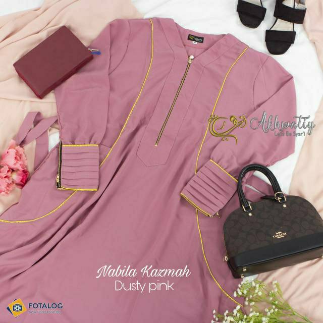 Gamis syari polos Nabila Set