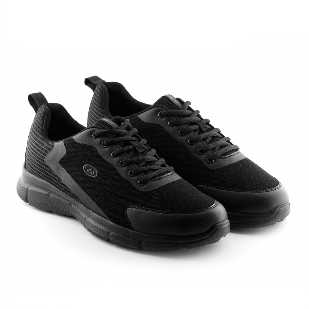 Dans Brosen Sepatu Sneakers Pria - All Black