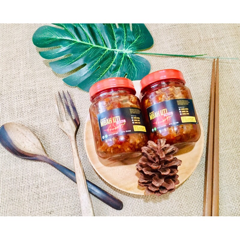 

SAMBAL AYAM MBAH UTI MANTAP PEDASNYA