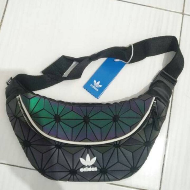 waist bag adidas glow in the dark