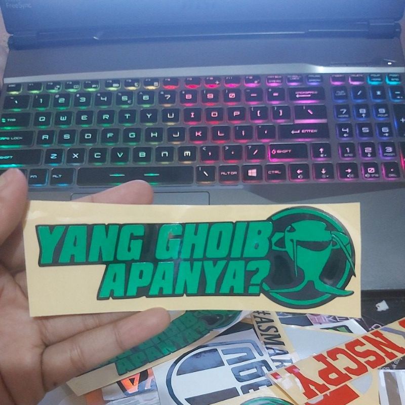 sticker cutting yang ghoib apanya?