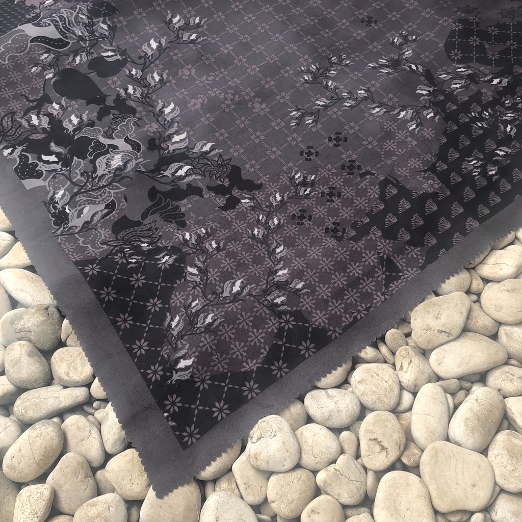 JILBAB MOTIF HIJAB SEGIEMPAT VOAL MOTIF PREMIUM JILBAB PRINT LASERCUT KERUDUNG SEGIEMPAT MOTIF MURAH-Winona