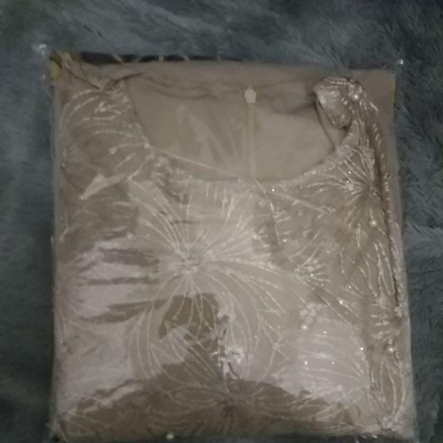 Wou Batik Couple Selendang Mutiara Sania Ruffle - Adila Couple Brokat Modern Batik Modern - Bs066