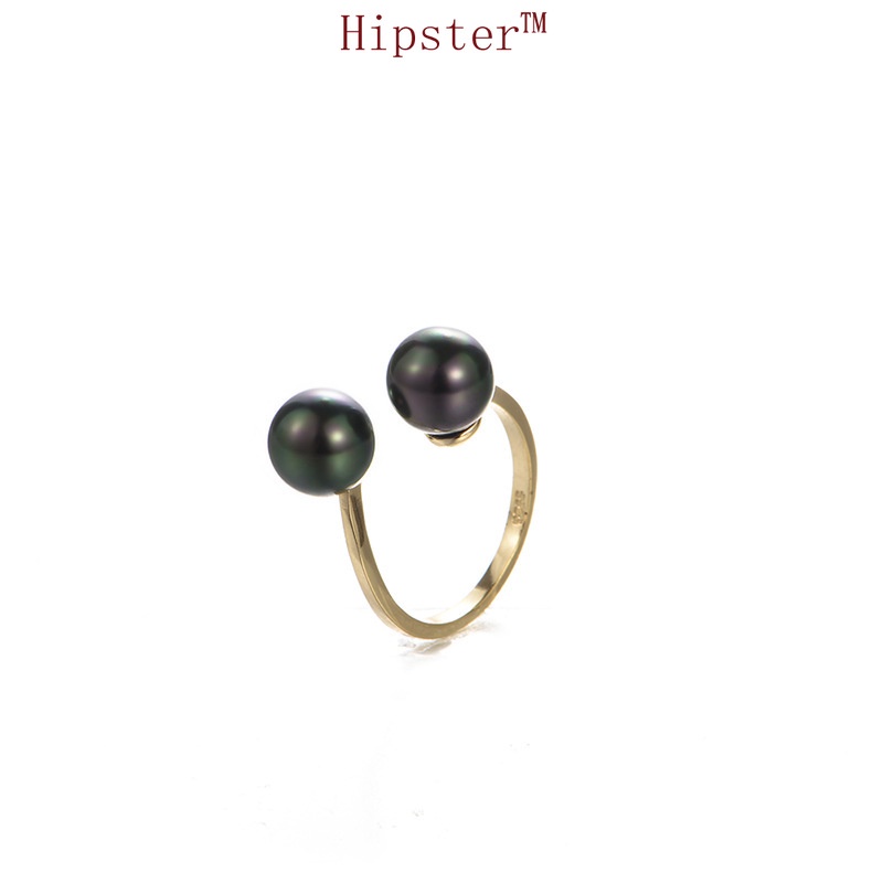 Popular Design Personality Asymmetric Inlaid Black and White Pearl Ring