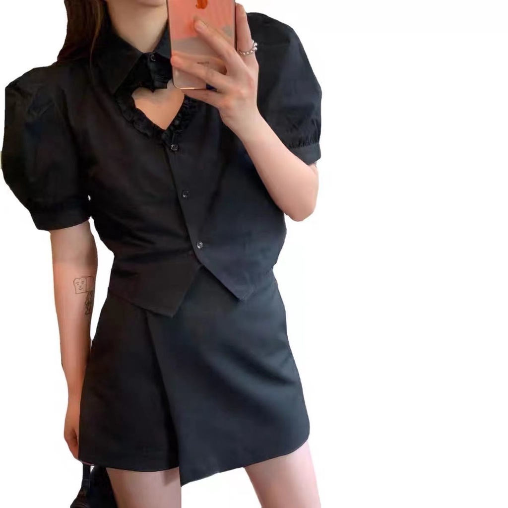 [✅BISA COD]  #Sisjuly# Kemeja berongga wanita baru, wanita cantik, tipis dan pendek, atasan angin kelompok, mahasiswi lenga