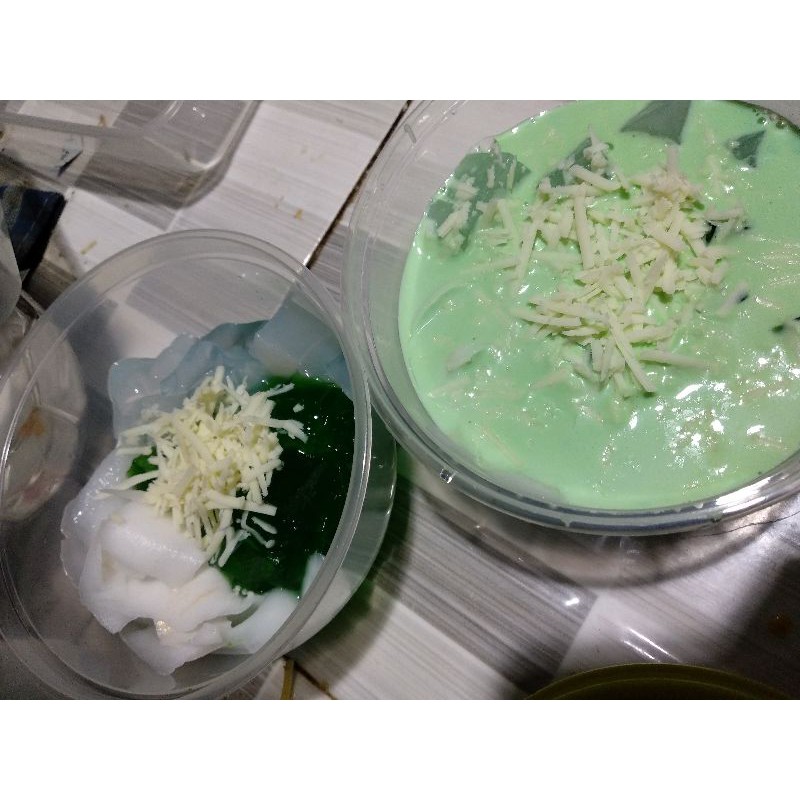 

BUKO PANDAN DESSERT 450ML