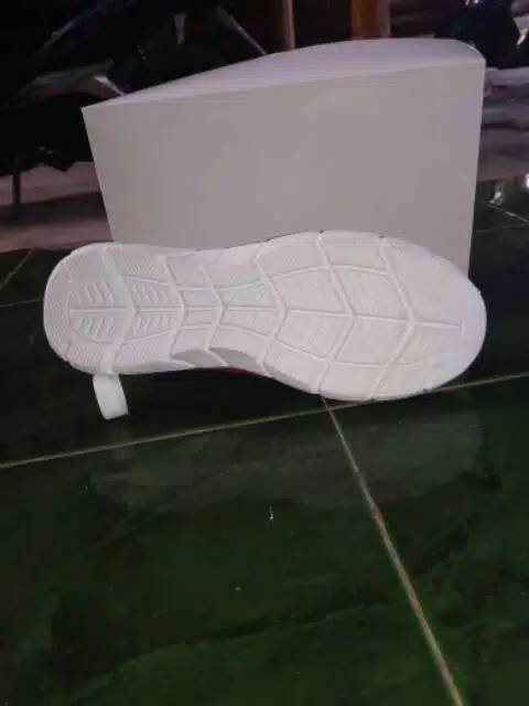 Sepatu adidas alphabonce/sepatu olahraga cowok/sepatu snekers