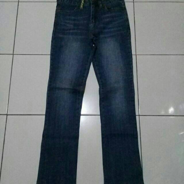 Celana Jeans T2000