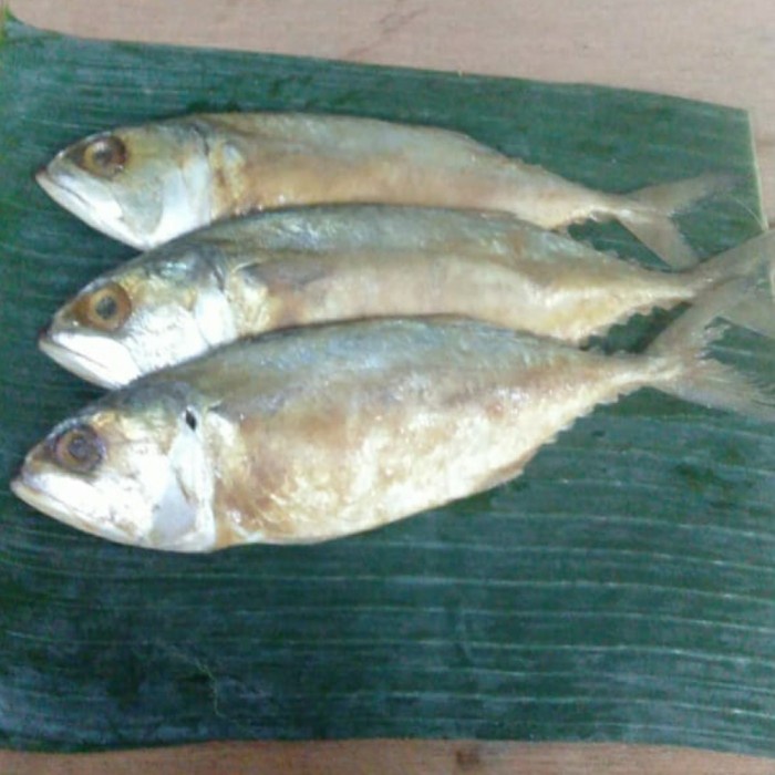 

IKAN ASIN PEDA MERAH