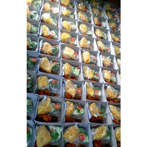 

ayam kremes paket lengkap box kotak