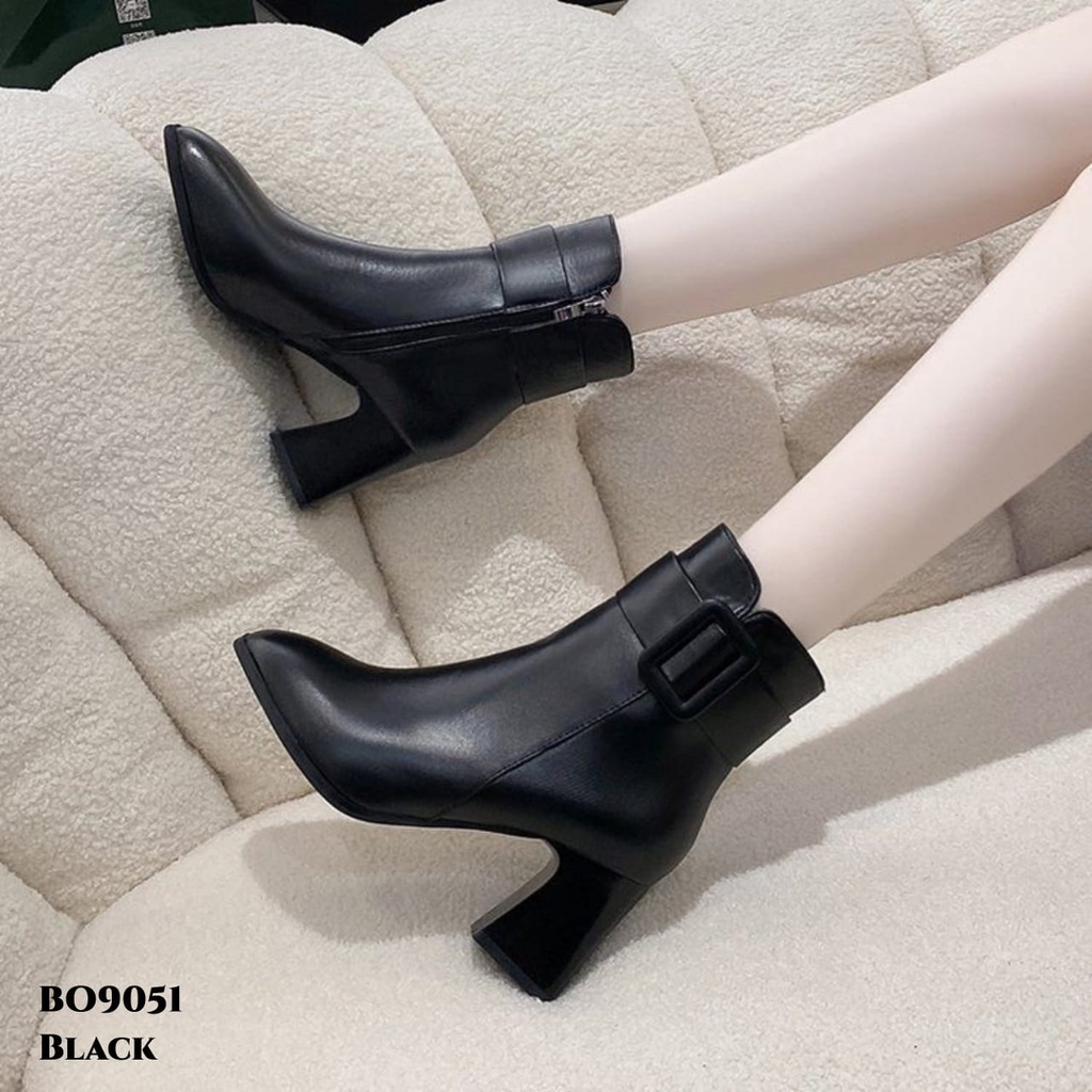 WYN SEPATU BOOTS FLAT KOREA BO9051