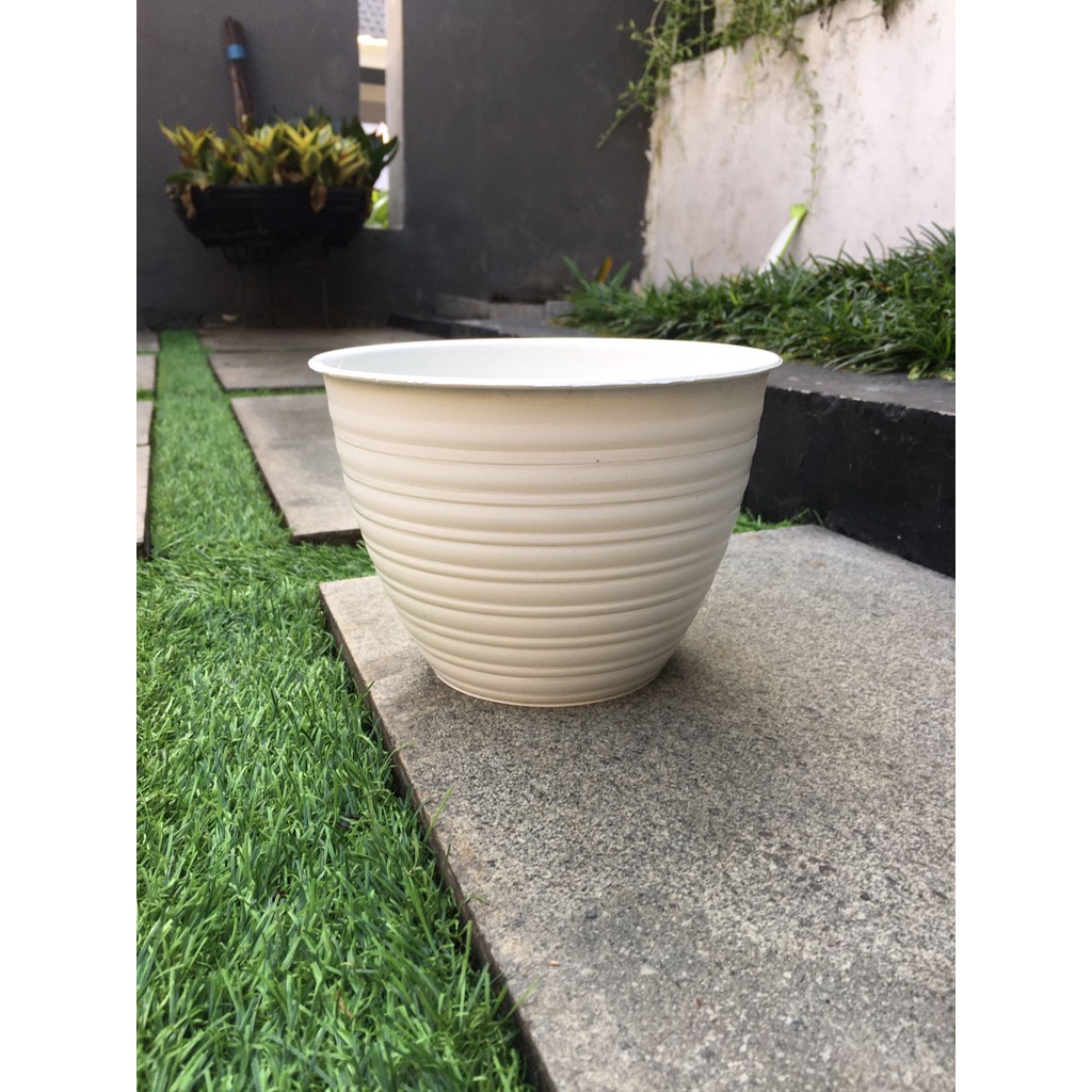 POT TANAMAN - POT TAWON - POT TANAMAN HIAS - POT TAWON PUTIH - POT HIAS - POT BUNGA - POT TAMAN