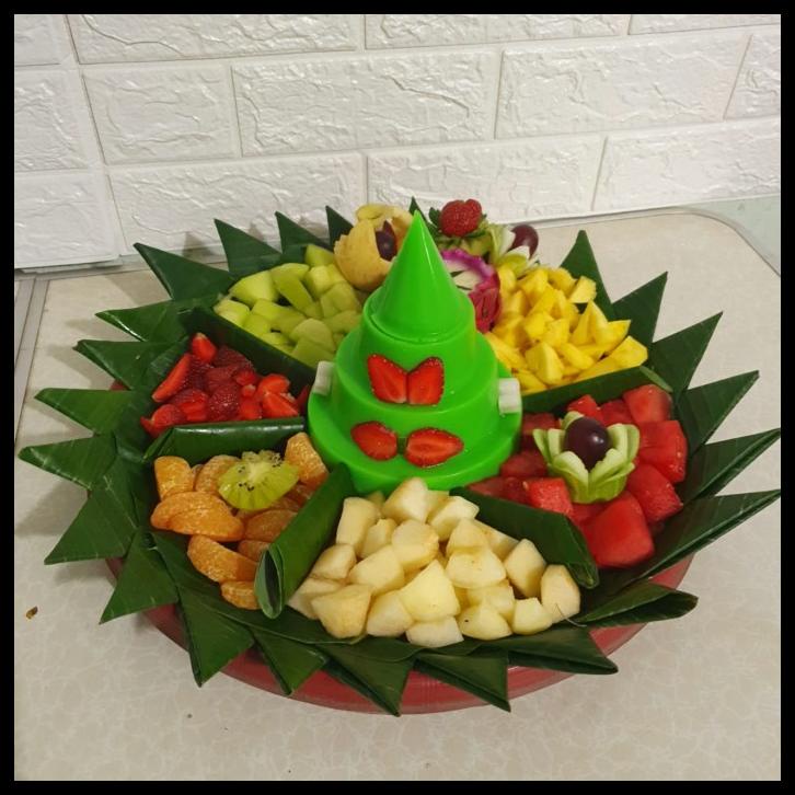 

Tumpeng Puding Buah Segar Porsi Bervariasi