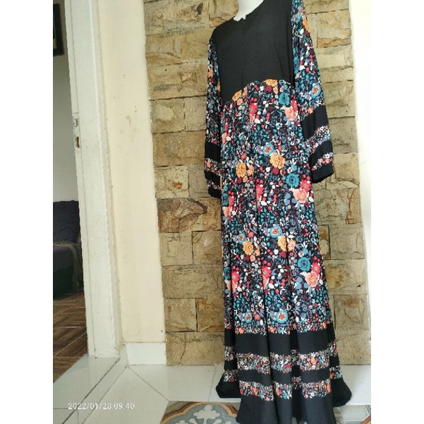 qaireena hijab preloved