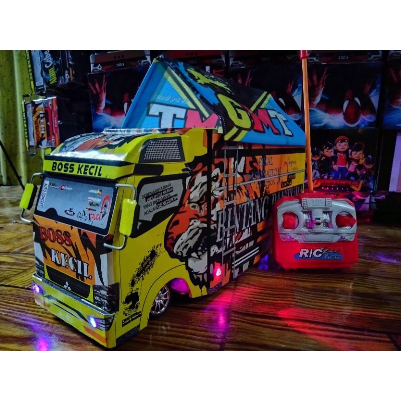 Miniatur Truk Oleng Remote Control Bintang Pantura Custom Foto Nama Bisa Belok kanan kiri