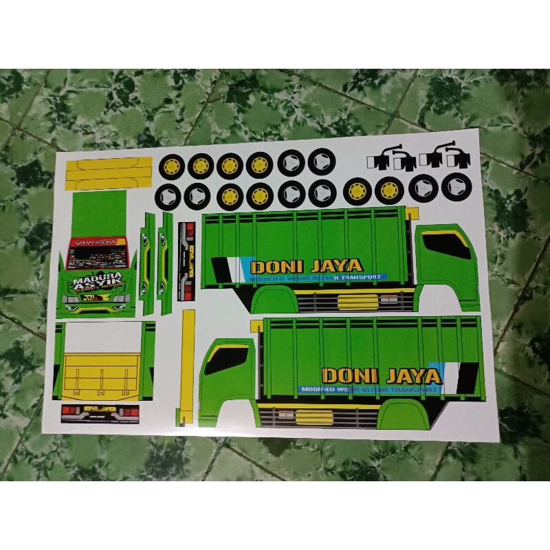 Stiker Miniatur Truk Oleng Madura Asyik Panjang 30cm