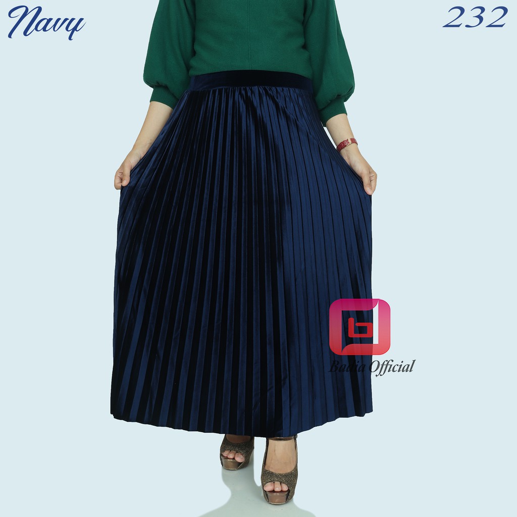 rok beludru velvet flare plisket bahan tebal mengkilap kinclong lembut wanita import premium