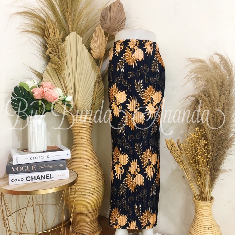 Rok Batik Plisket Fit S - JUMBO All Size-Daun Ubi Gold