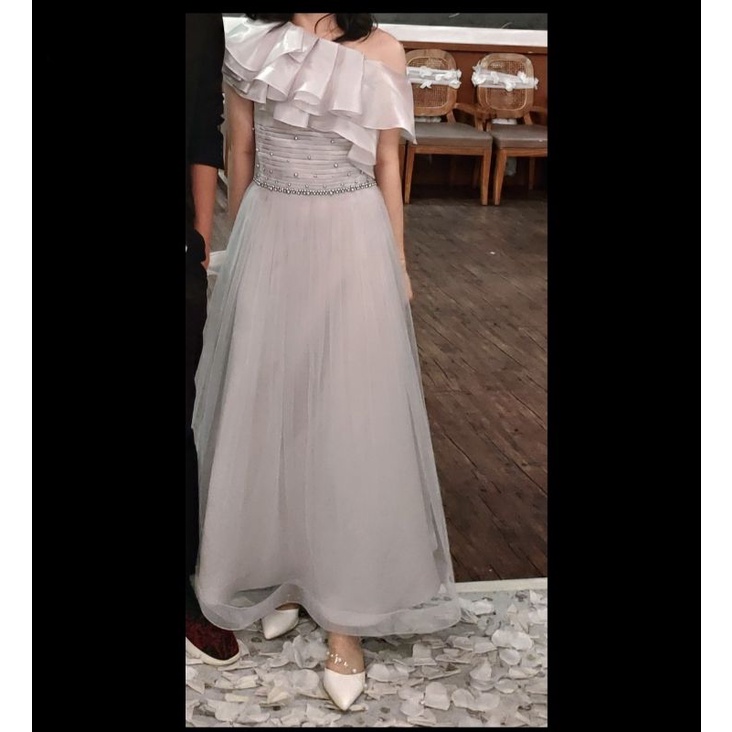 Gaun Pesta Dress Wedding Bridesmaid Silver Abu Muda Custom Luxeoo