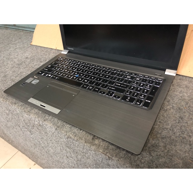 OBRAL Murah Laptop Gaming Toshiba Z50A - Core i7 - 8GB