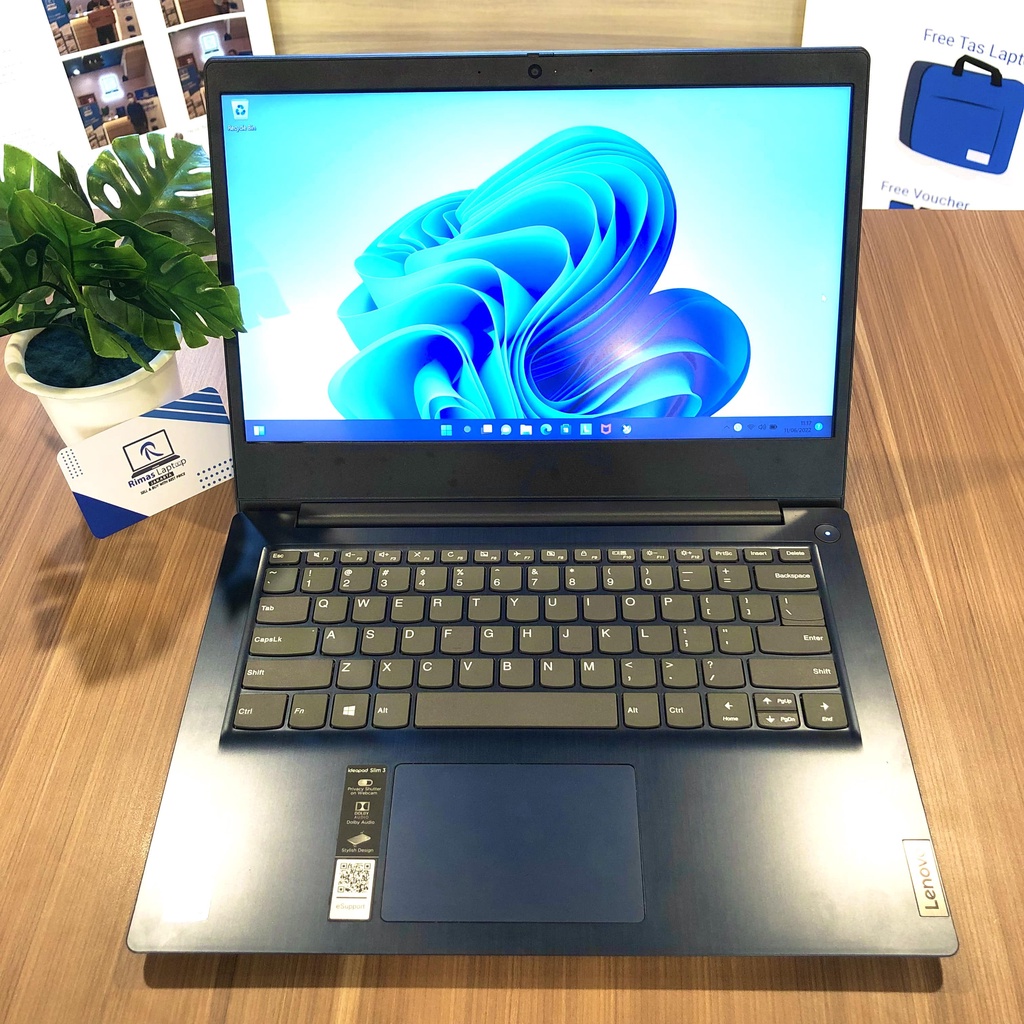 Lenovo Ideapad Slim i3 Gen 10th Ram 4/256 SSD Second Bekas