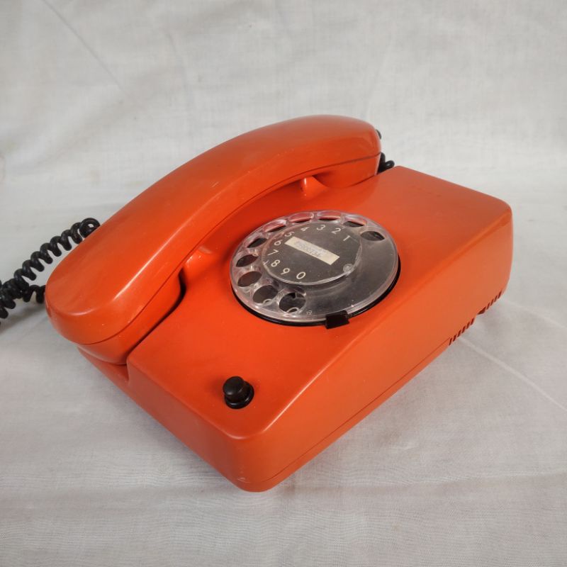 telepon kabel pesawat telepon putar jadul antik unik vintage lawas kuno langka classik