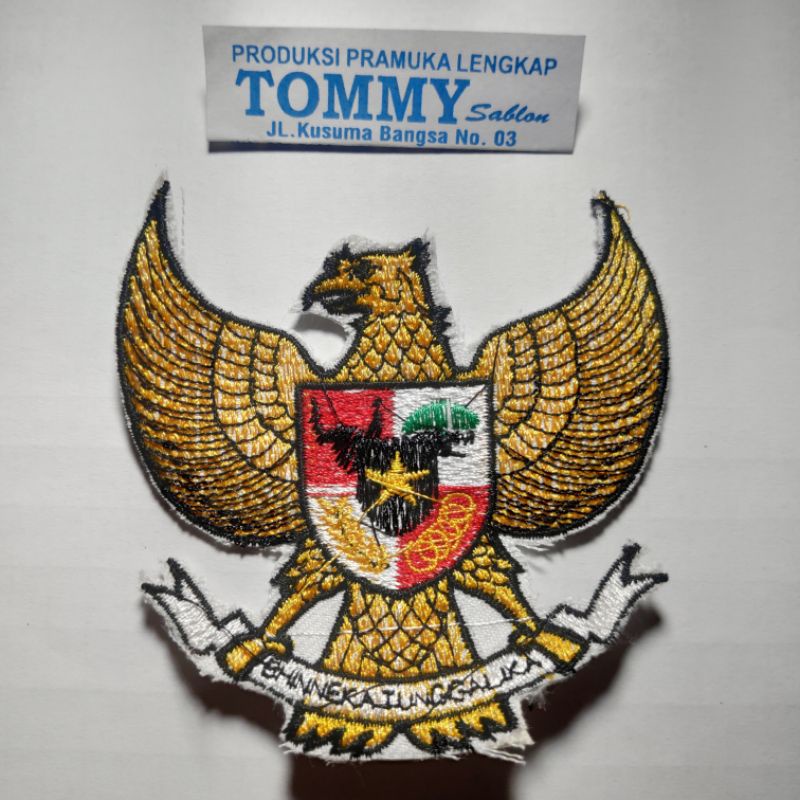 BED GARUDA PANCASILA | BED GARUDA | BED BORDIR CUSTOM |  BED BORDIR