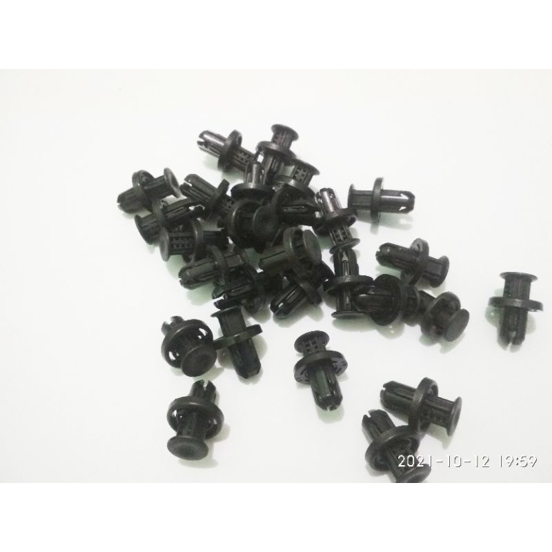 kancing klip clip bumper bemper mobil honda Jazz rs mobilio Brv brio RS city freed hrv crv city Civi