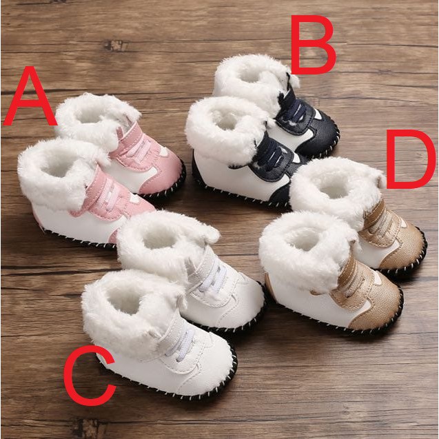 Kimiru Sepatu Pre Walker Tinggi Bulu Velcro Sepatu Bayi