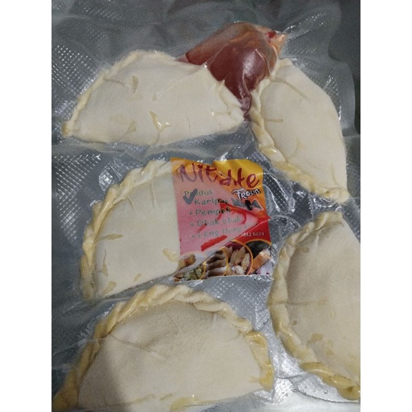 

Karipap kentang ayam frozen