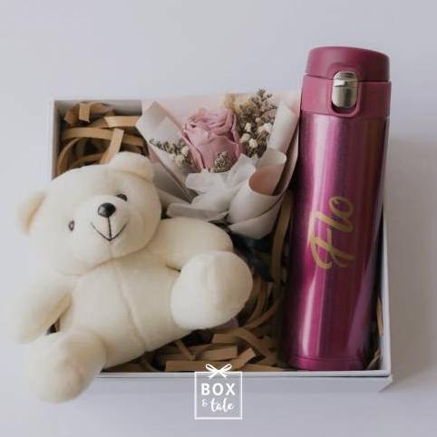 

TERBARUU!! Kado Teman / Kotak Kado / Boneka / Hampers - BLUSH by Box & Tale TERLARIS