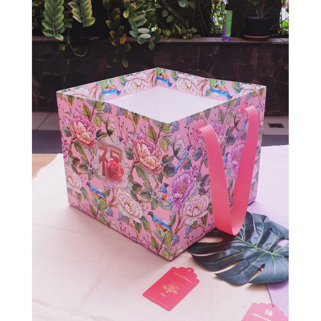 

PAPERBAG CNY UKURAN MINIMUM ORDER 10PCS TEBAL