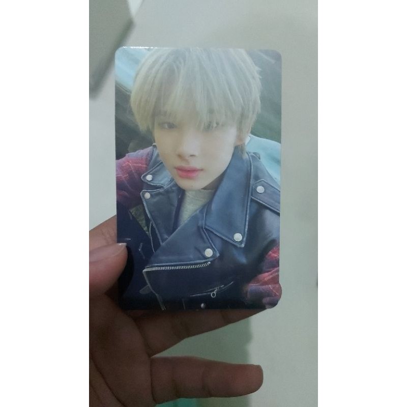 photocard niki dawn [booked]