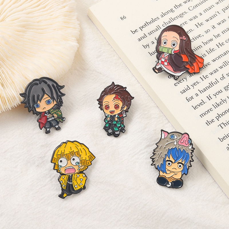 5pcs / set Bros Pin Enamel Desain Anime Tokyo Avengers Demon Slayer Hunter Untuk Ransel