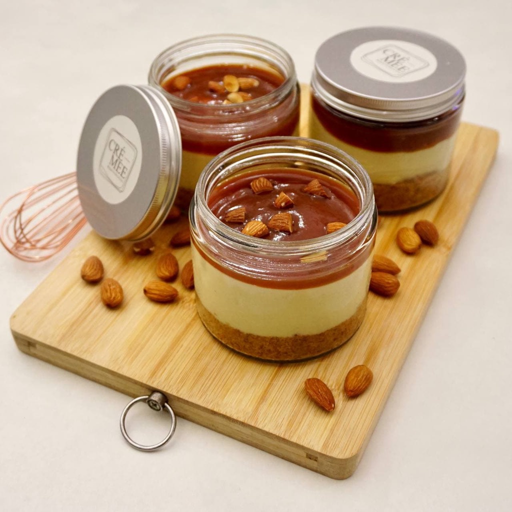 

Salted Caramel Cheesecake in Jar