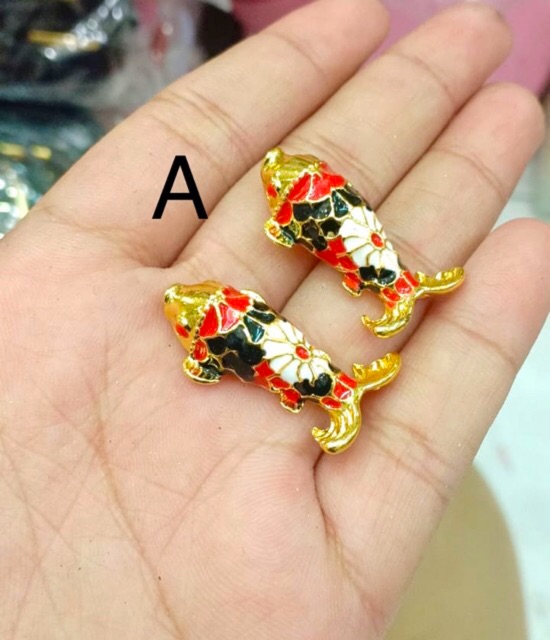 Charm untuk gelang// charm lapis emas // replika emas // charm ikan koi // charm permata