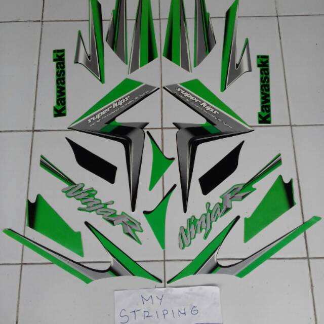 Stiker Ninja R 2011 hijau