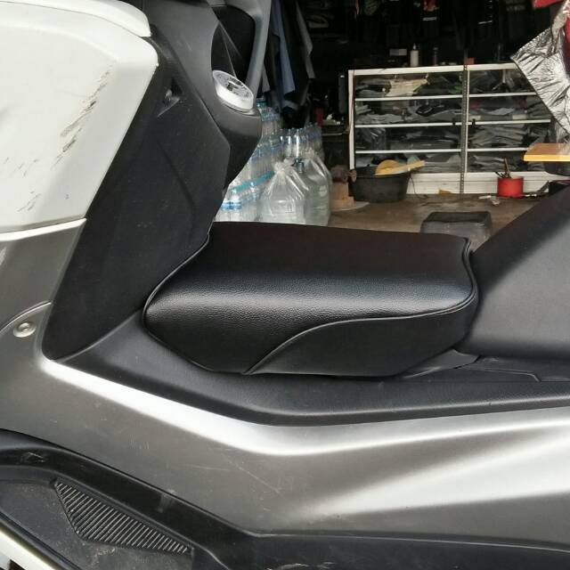 JOK KURSI BONCENGAN ANAK YAMAHA NMAX