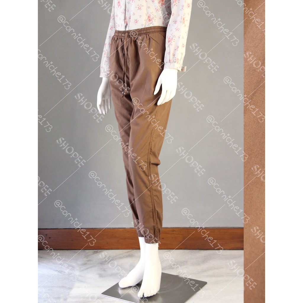 Corniche Pin Jogger Coklat - TF90298