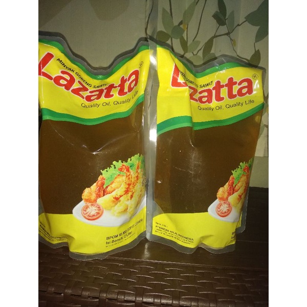 Minyak Goreng Lazatta 2Liter