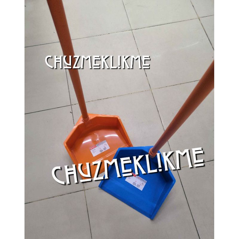 pengki lion star 002/Pengki plastik lion star beta 002/pengki sampah lion star