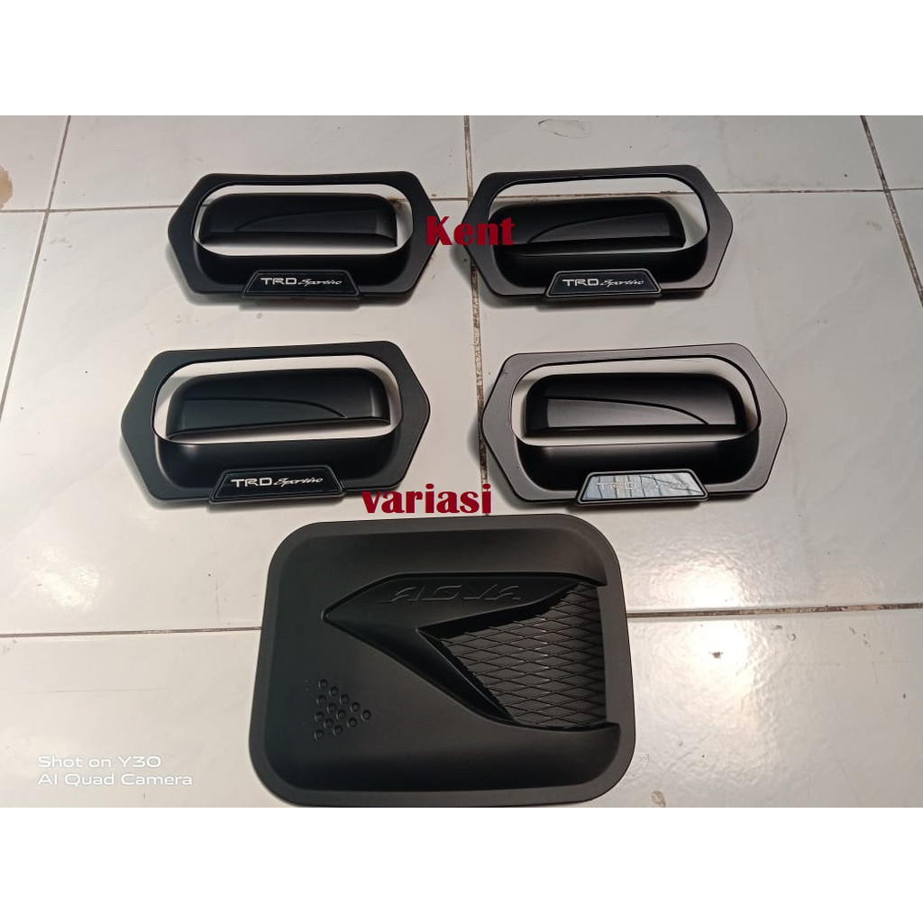 Paket outer handle +tank cover Agya hitam