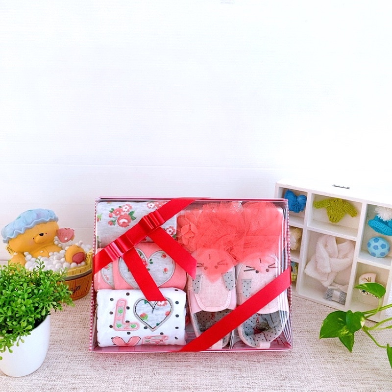 

hampers/hampersbaby/kadobayi/kadolahiran/babygift/babygiftset/parcelbayi/kadobayiperempuan/hampersbabygirl