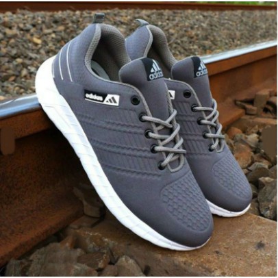 COD !! Sepatu Sneakers Sport Pria Adidas Embost Sepatu Olahraga Pria Casual Running Gowes Murah