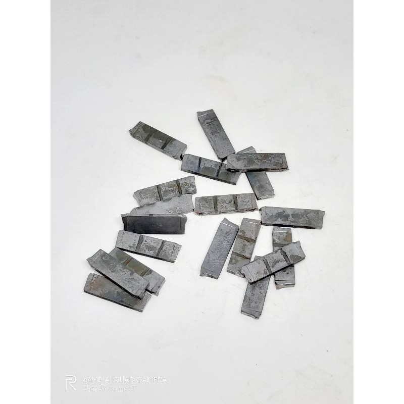 

insert cutting DGR 2.2 mm ISCAR kondisi bekas mulus tidak gompal
