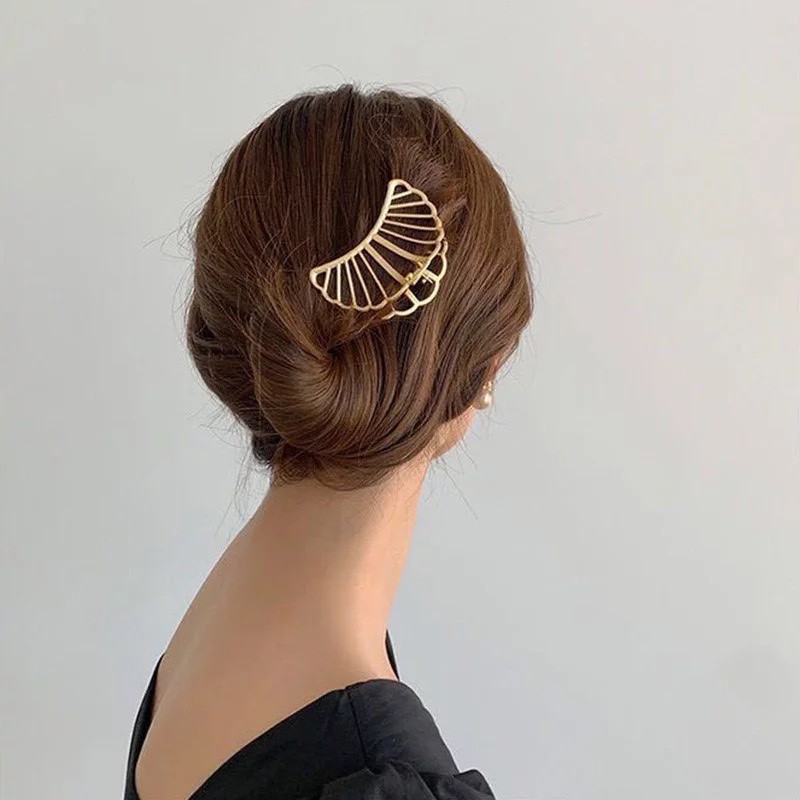 Ark.co - CLAM Hair Claw jepit rambut gold minimalis shell