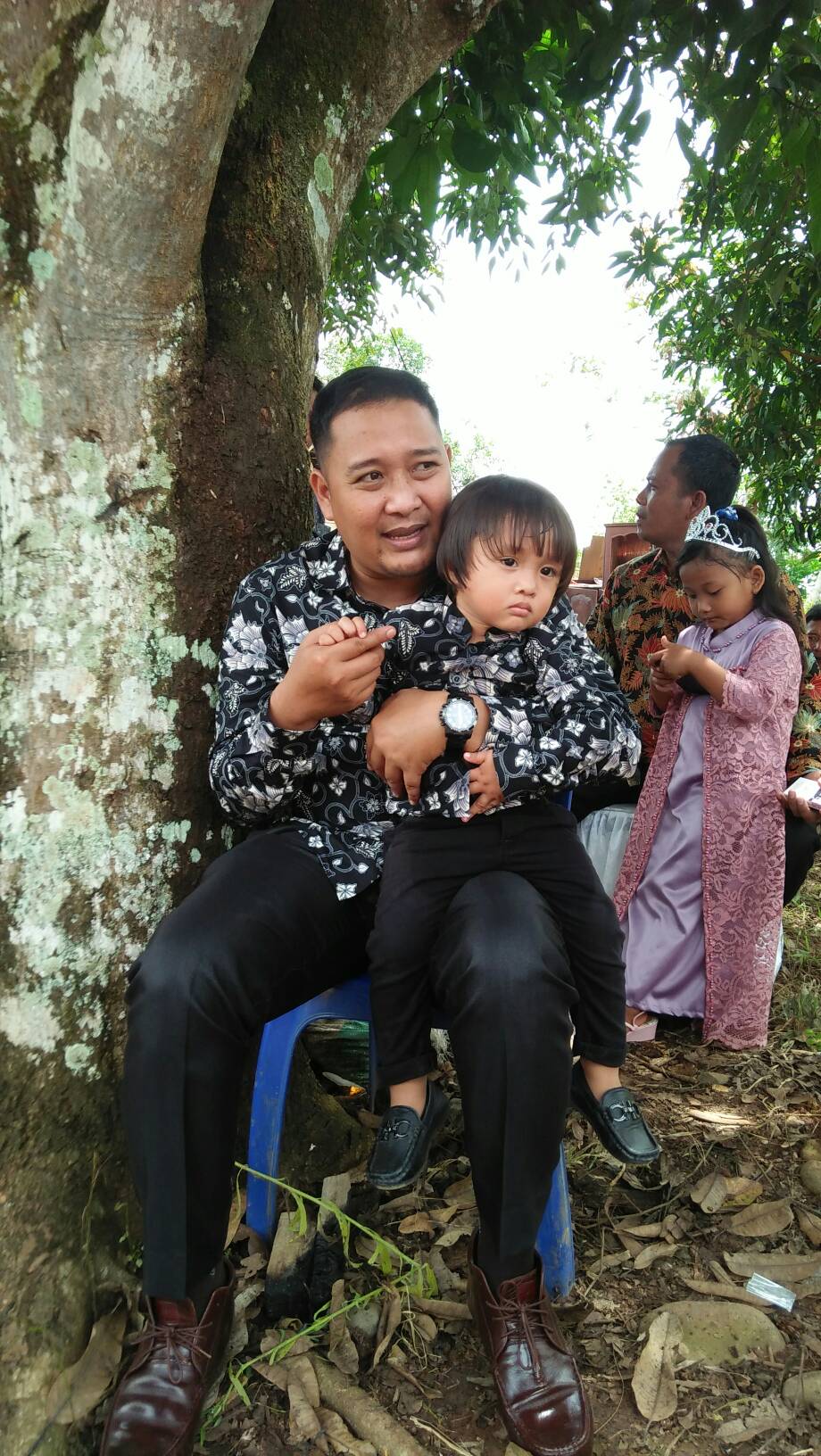 Kemeja Batik Anak Warna Hitam Silver Slimfit